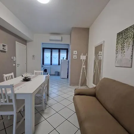 Apartament Giuly14 - Mare E Centrocitta